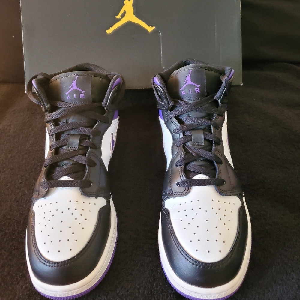 Nike Air Jordan 1 Mid (GS)
